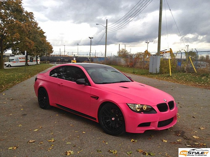 E92 BMW M3 in Matte Pink