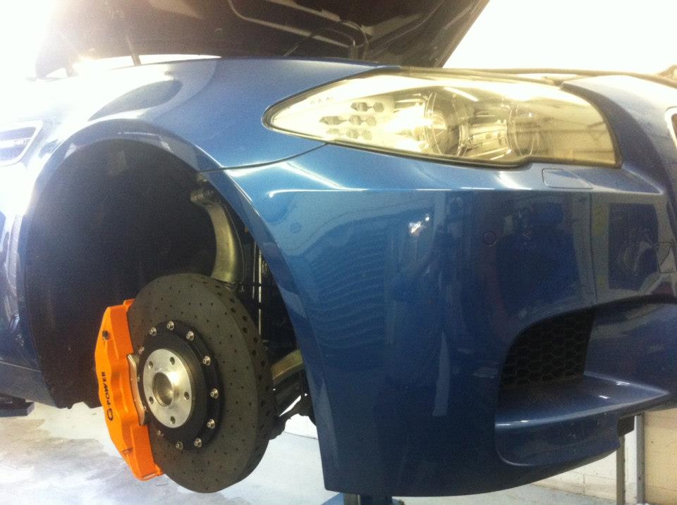 F10 BMW M5 carbon brakes
