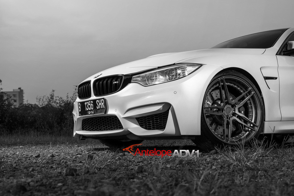 F82 BMW M4 by ADV.1 Wheels